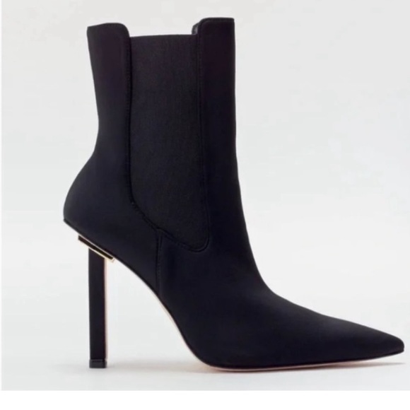 Good American Neoprene Black High Kickstand Booties size 8 - Picture 2 of 7